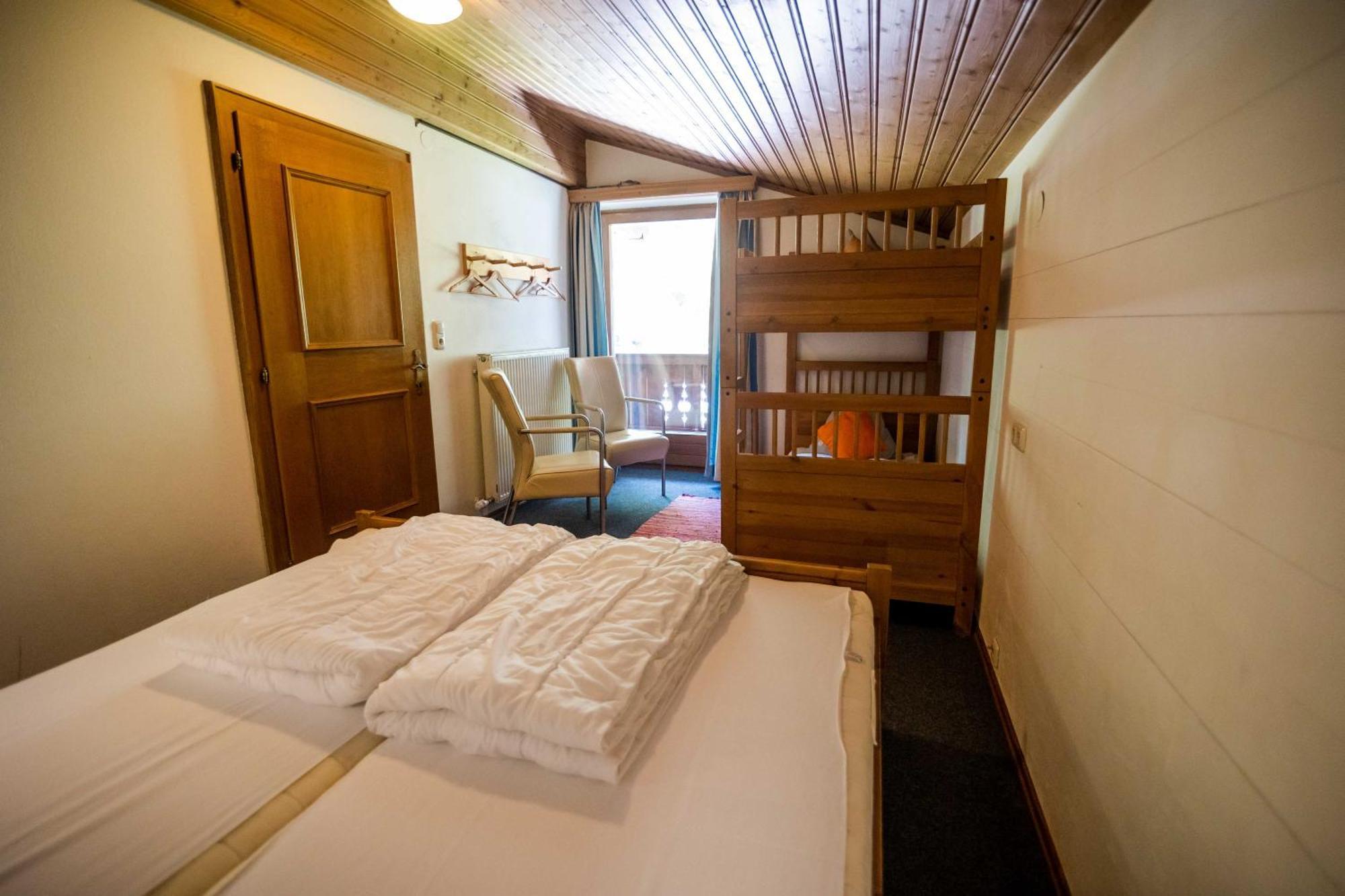 Chalet 3 Musketiers Viehhofen Room photo